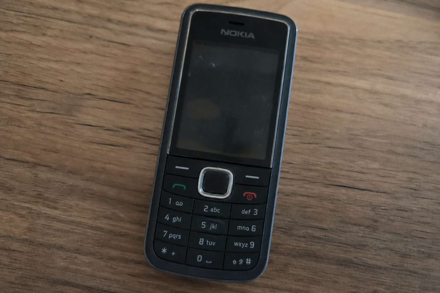 Alarmen eller mobilen din kan slutte å virke: Telenor stenger 2G-nettet i 2027