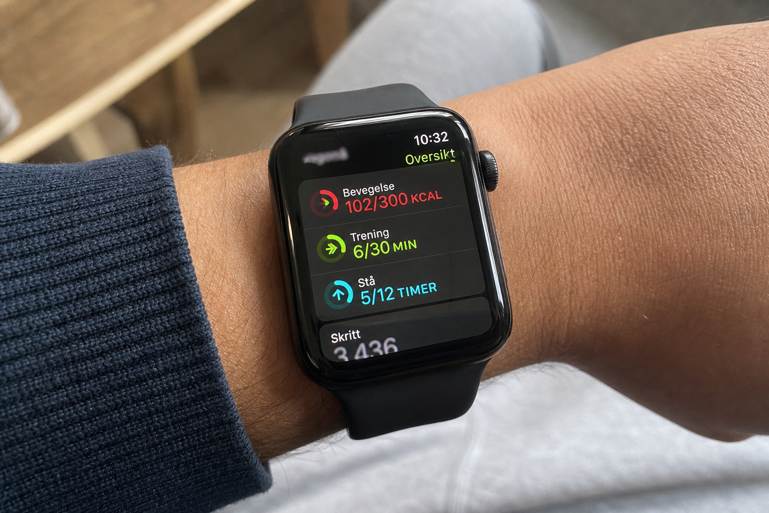 Apple Watch og Fitbit sporer mer enn skrittene dine: Slik stopper du at forsikringsselskapet leser helsedataene