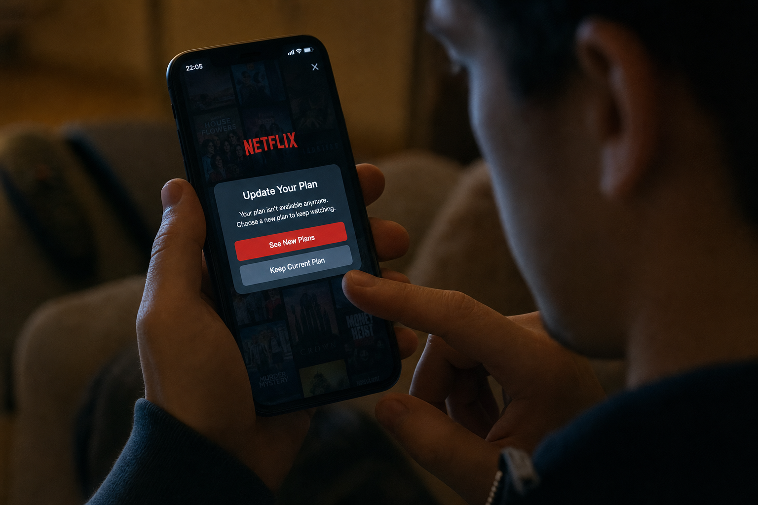 Dialogboks med gjemt knapp: Netflix lokker tyske Basis-kunder til dyrere pakke før fristen