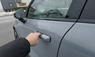 Eier du Volvo EX30: Et flatt hjelpebatteri kan stenge deg ute uten mulighet for nødåpning