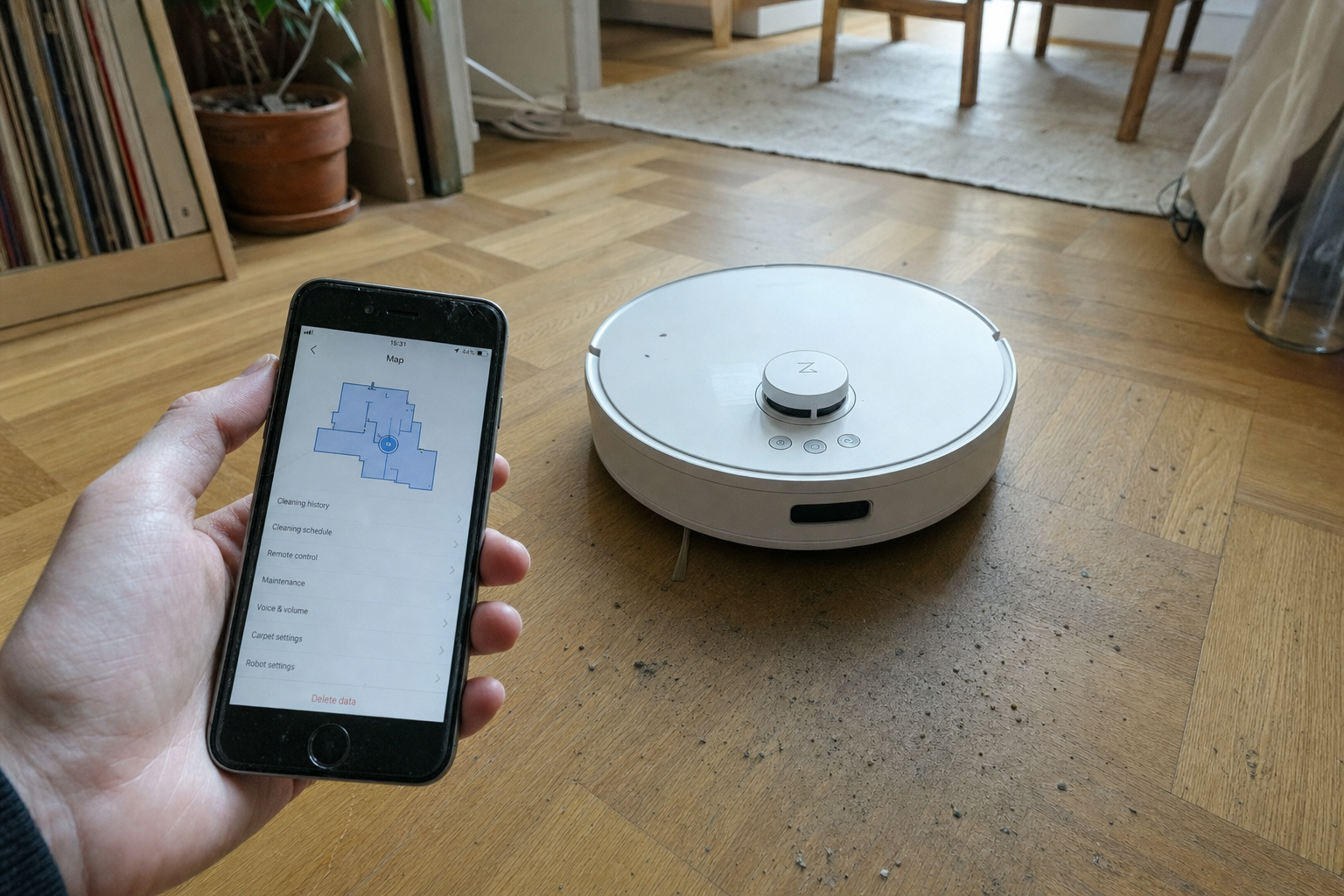 Robotstøvsugeren i stua lager et fullstendig kart over hjemmet ditt og sender det til produsenten i Kina: Slik sletter du dataene i appen