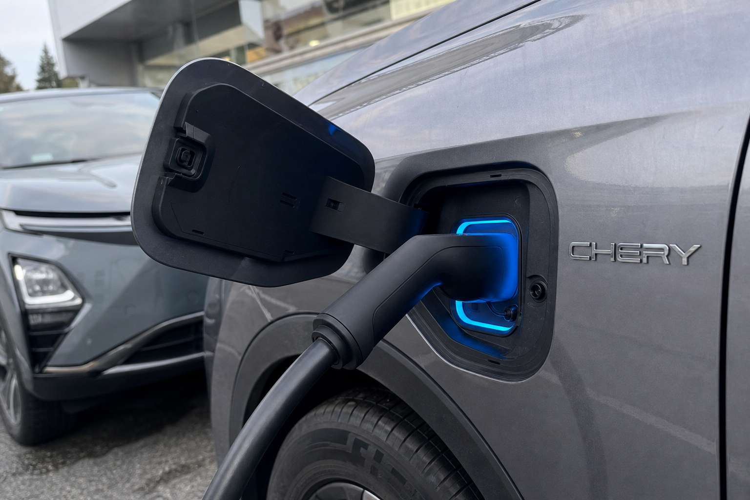 Chery sender 1,44 megawatt gjennom kabelen: 500 kilometer på fem minutter
