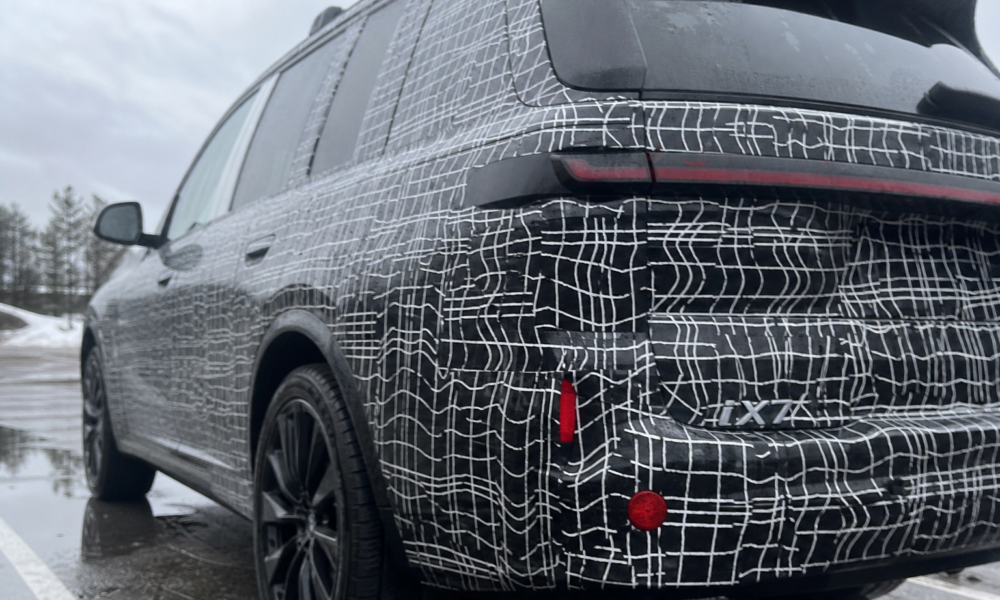 BMW får endelig storfamiliens elbil: iX7 med tre seterader kommer i 2027