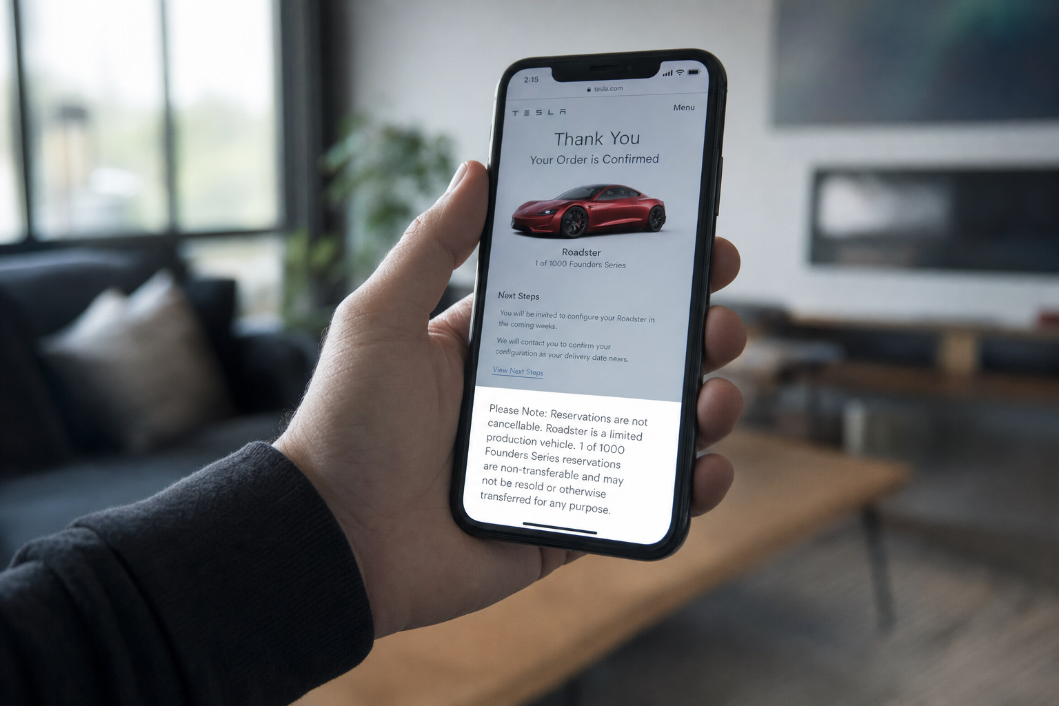 Opptil 2,4 millioner kroner for en Roadster: Tesla kan ikke garantere at du får den