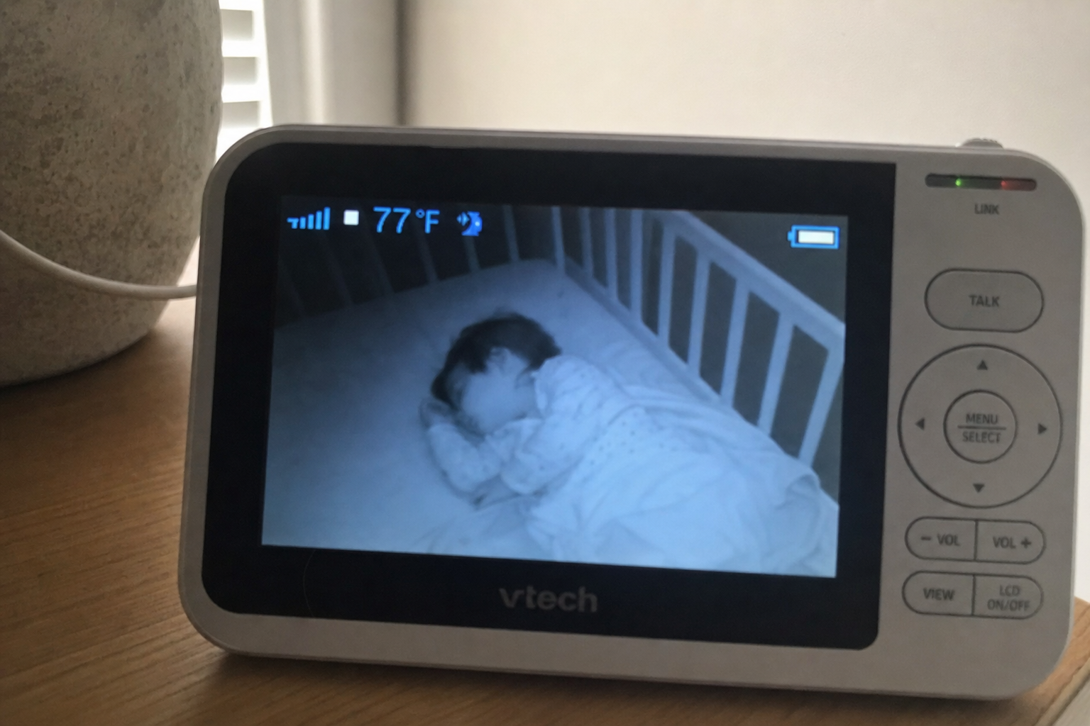 Babymonitoren i barnerommet kan ses av hvem som helst: Slik sjekker du om kameraet er eksponert