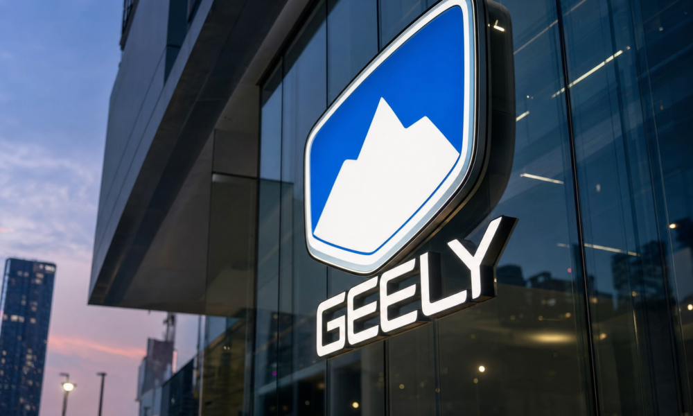 Kinas mestselgende elbil er landet i Europa: Geely E2 koster 219.000 kroner