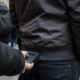 Svindlere kan trekke penger fra kortet i lommen din uten at du merker noe: Slik blokkerer du angrepet