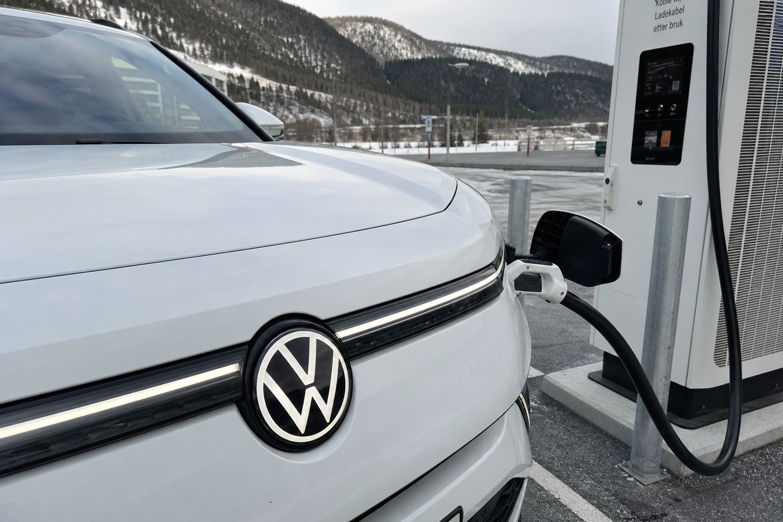 VW ID. Tiguan overrasker med 20-minutters hurtiglading: Nytt 90 kWh-batteri endrer regnestykket for norske familiebilkjøpere