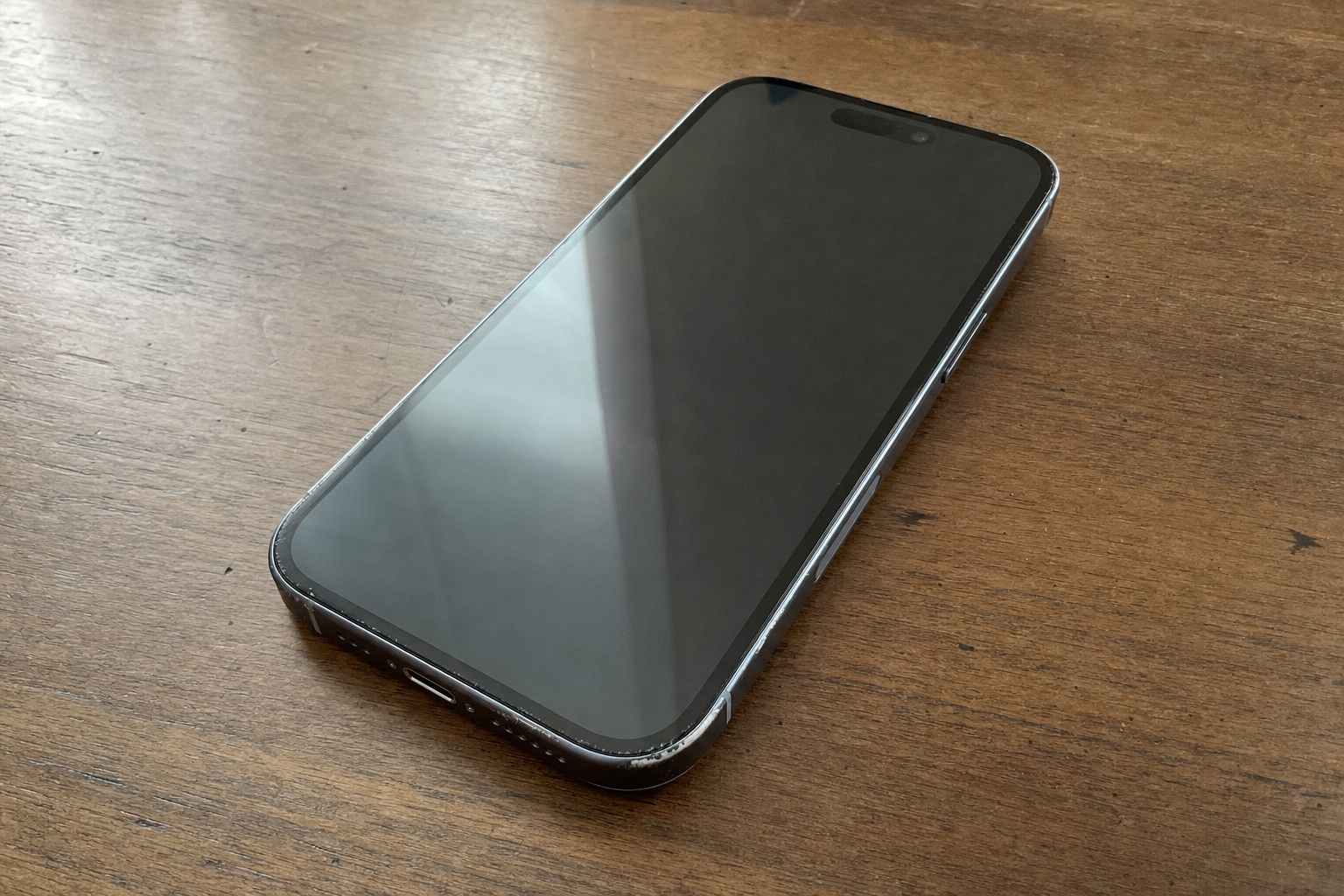 Har du iPhone 15: Bruktprisen er allerede halvert og faller videre